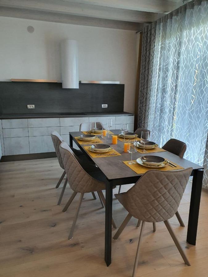 Sweet Dream Deluxe Apartment Sirmione Exterior photo