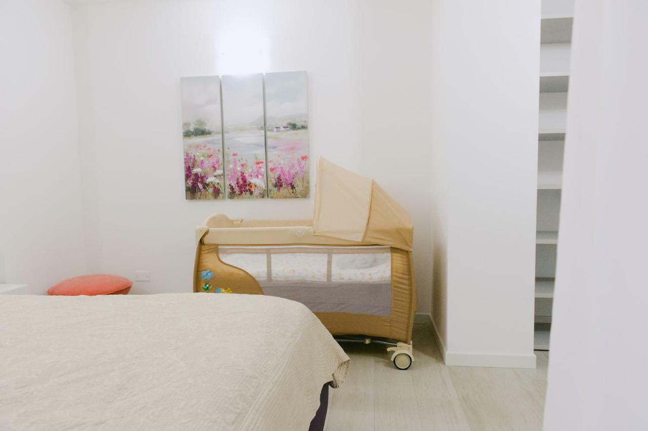 Sweet Dream Deluxe Apartment Sirmione Exterior photo